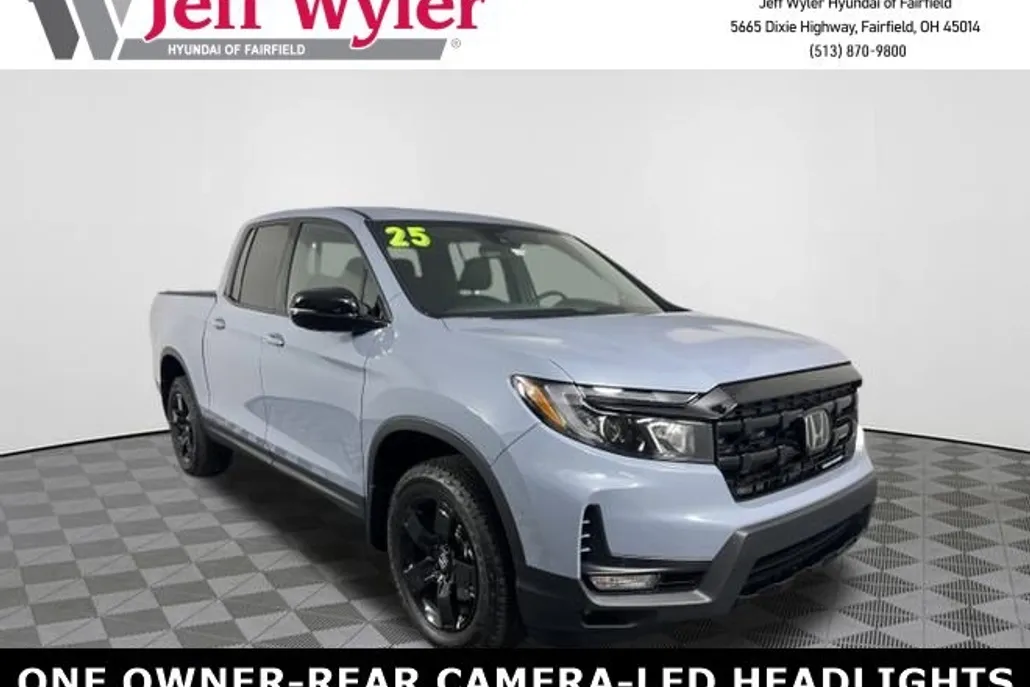 2025 Honda Ridgeline Black Edition photo 1
