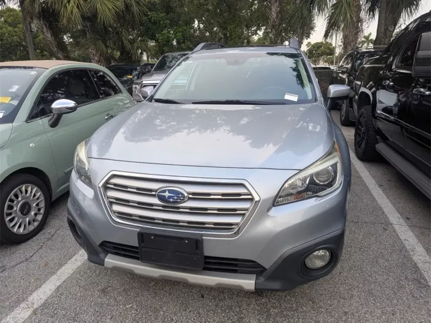 2017 Subaru Outback 2.5i photo 1