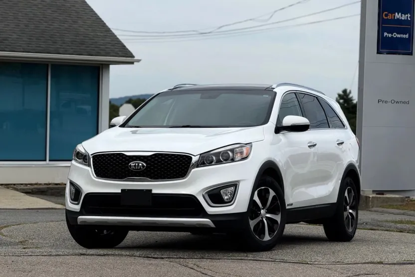 2016 Kia Sorento EX photo 1