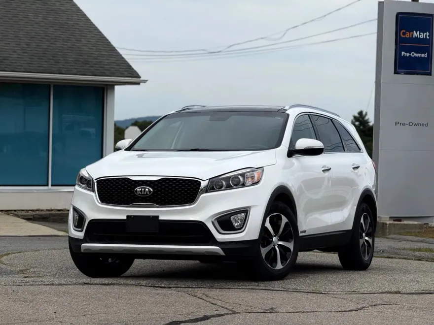 2016 Kia Sorento EX photo 1