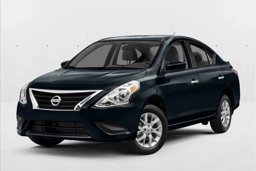 2017 Nissan Versa 1.6 SV Sedan photo 1