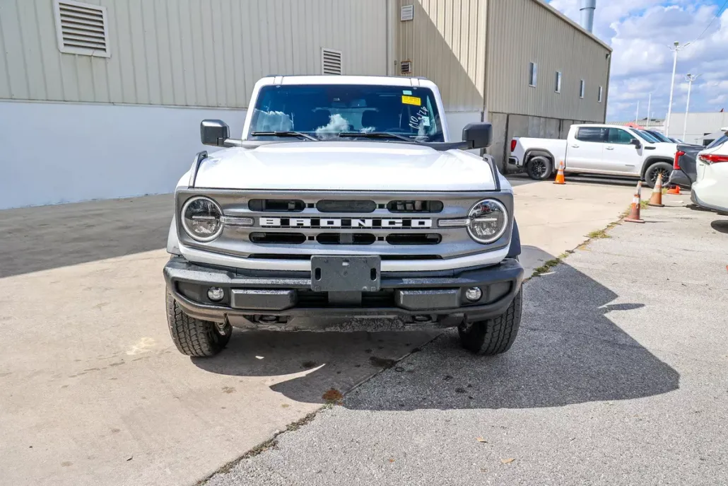 2024 Ford Bronco Big Bend photo 1