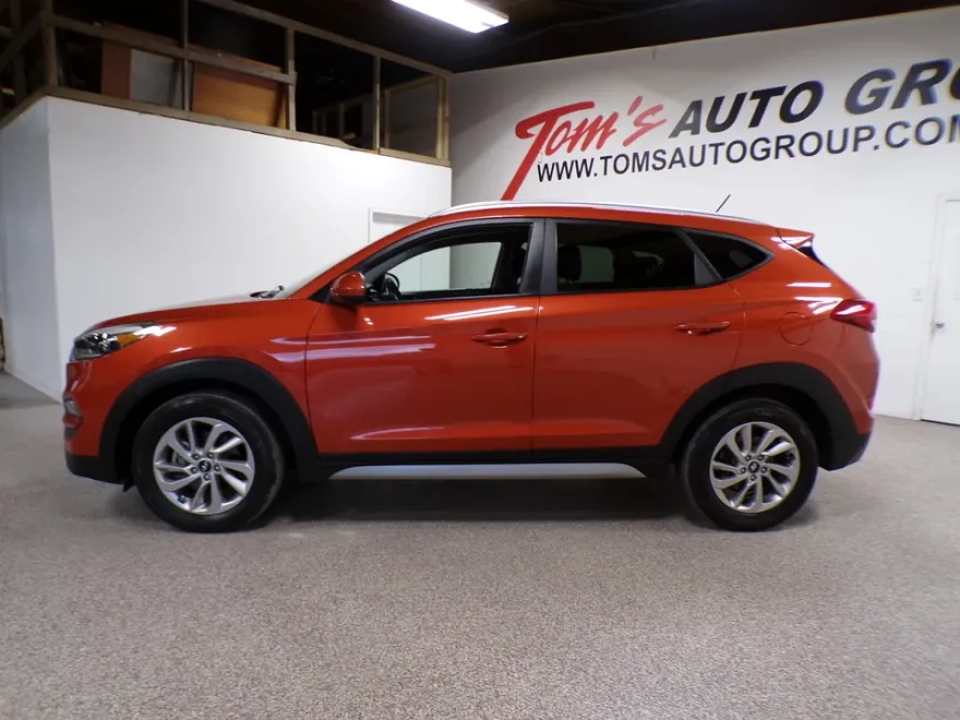 2017 Hyundai Tucson SE photo 1