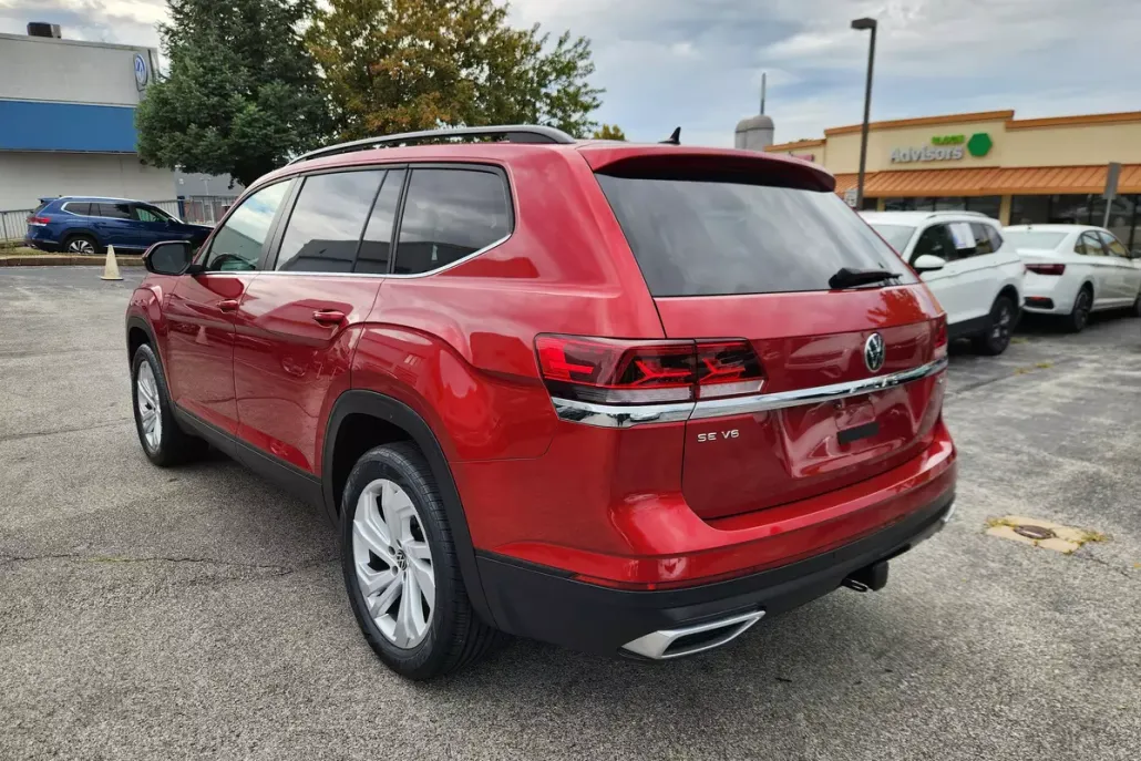 2023 Volkswagen Atlas V6 SE Technology photo 1