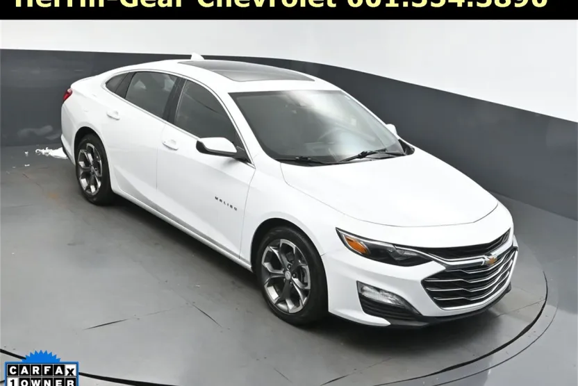 2024 Chevrolet Malibu 1LT photo 1