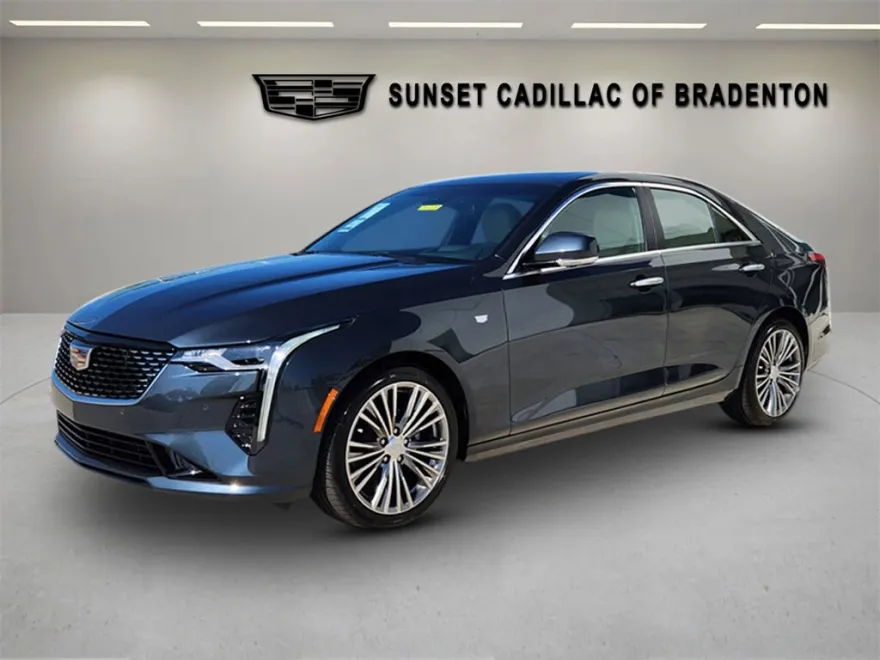 2025 Cadillac CT4 Premium Luxury photo 3