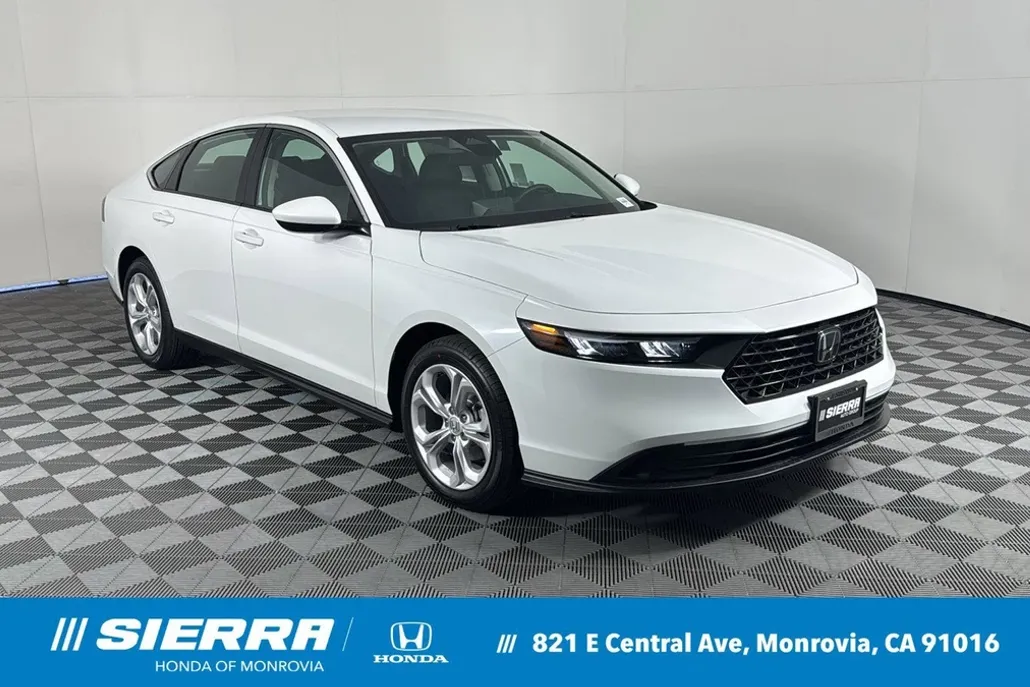 2025 Honda Accord LX photo 1