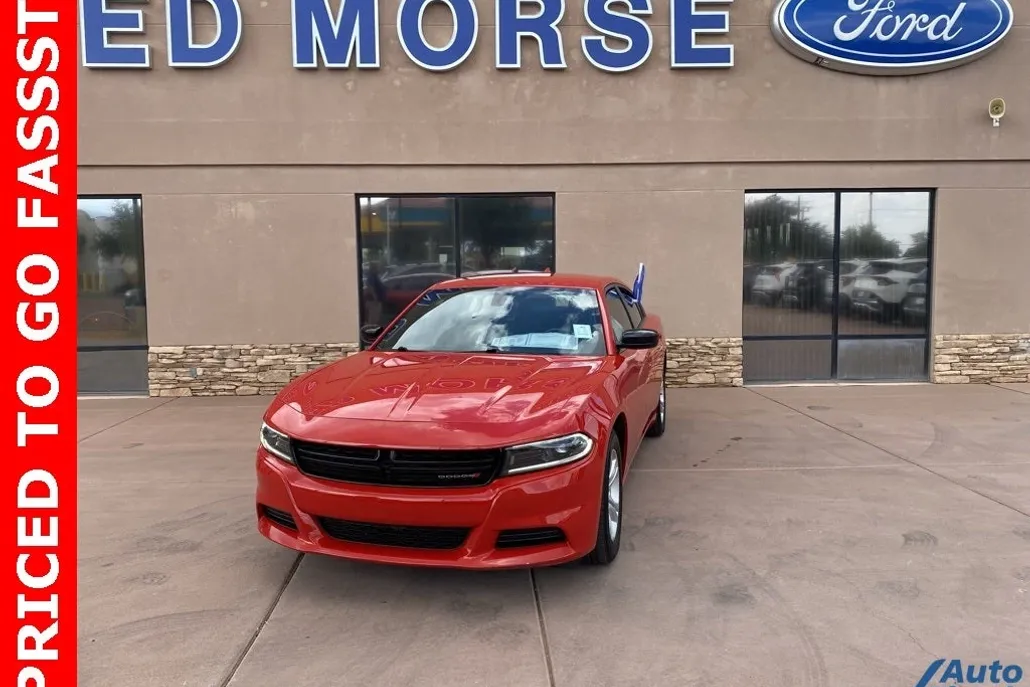 2023 Dodge Charger SXT photo 1