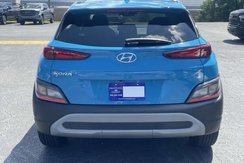 2023 Hyundai Kona SEL photo 1