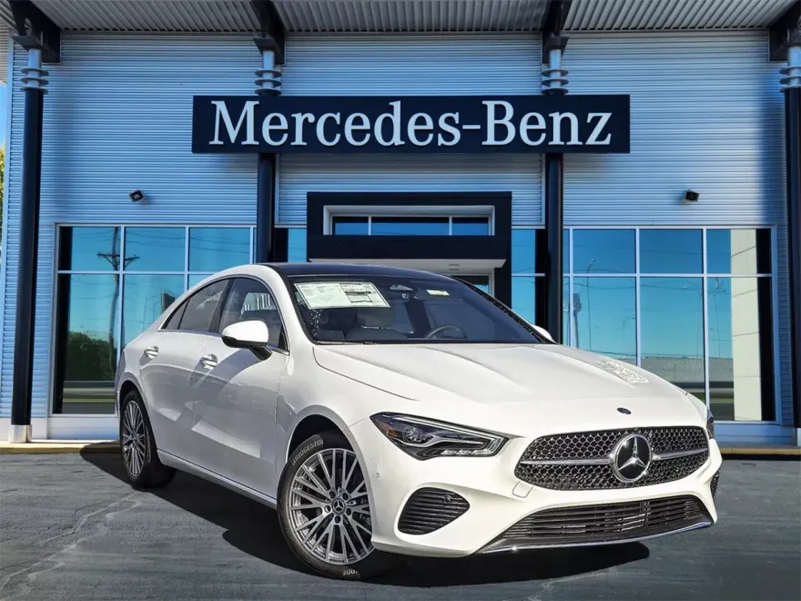 2025 Mercedes Benz C 300 4MATIC photo 1