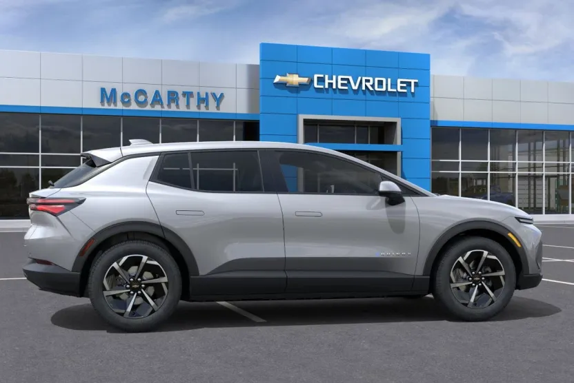 2026 Chevrolet Equinox EV 1LT photo 1