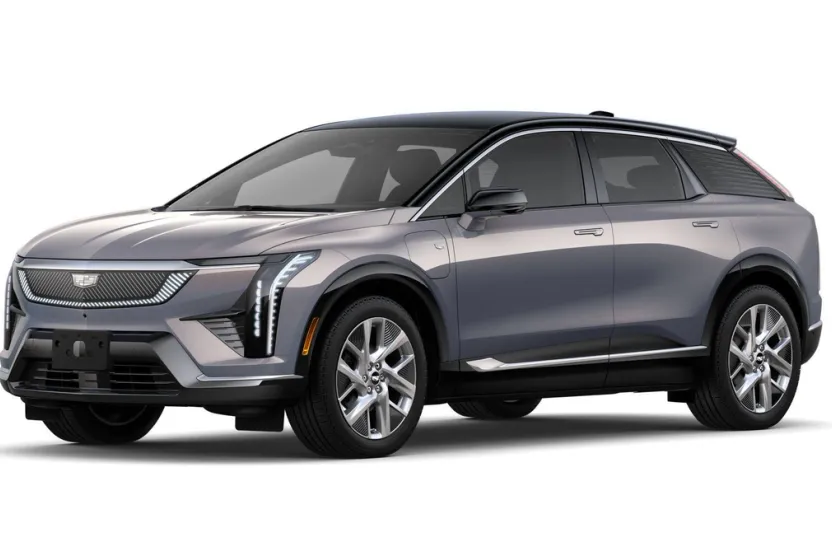 2025 Cadillac Optiq Luxury photo 1