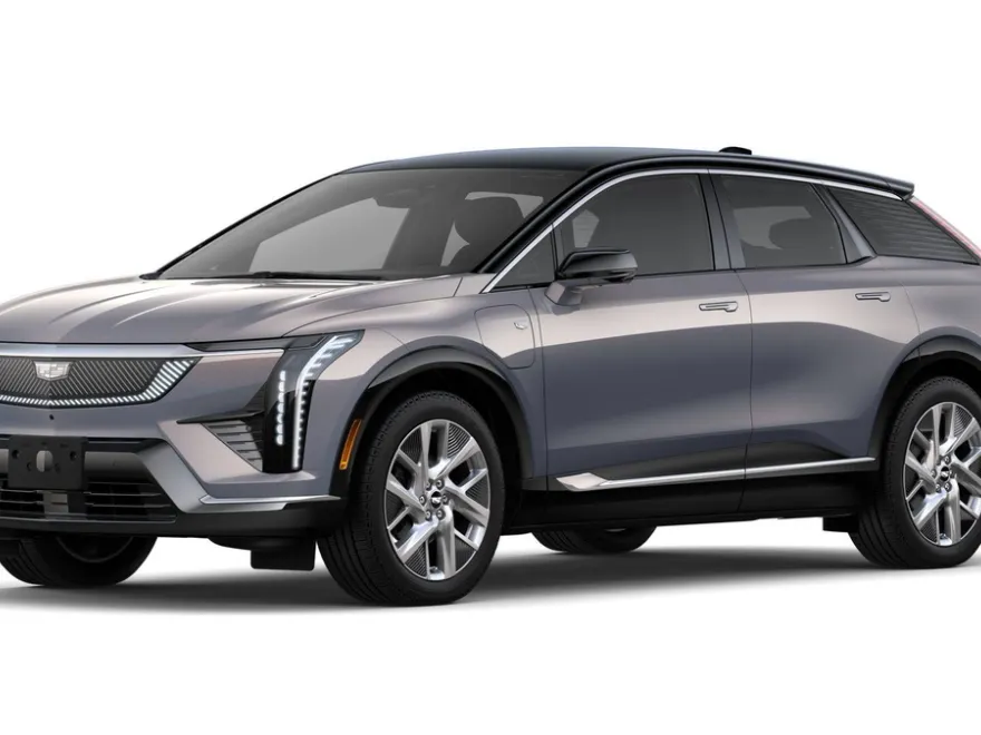 2025 Cadillac Optiq Luxury photo 1