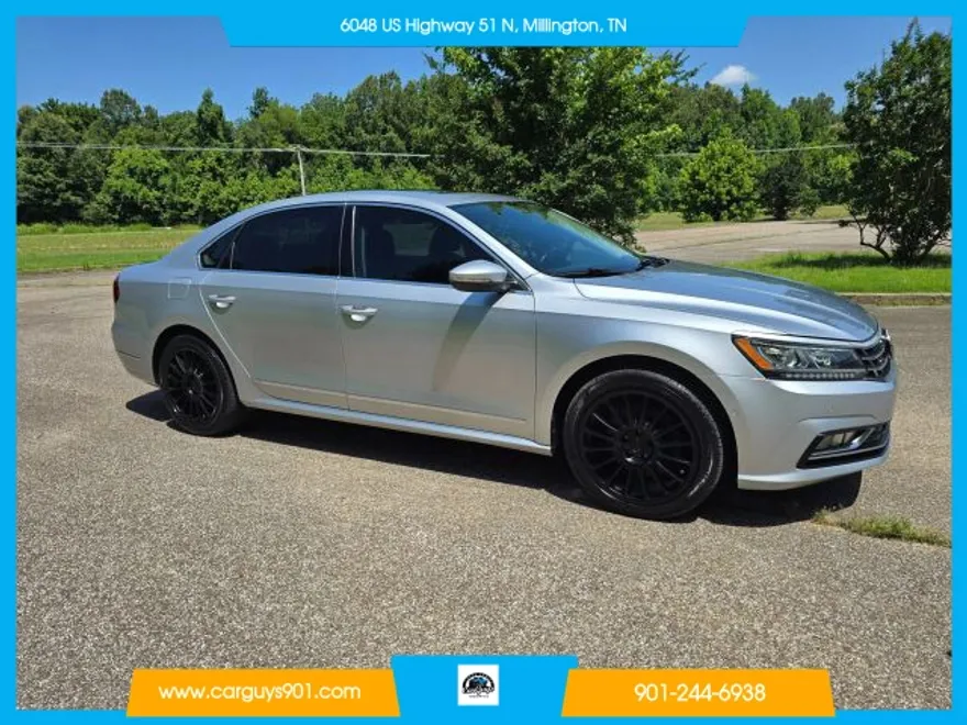 2017 Volkswagen Passat SEL Premium photo 1