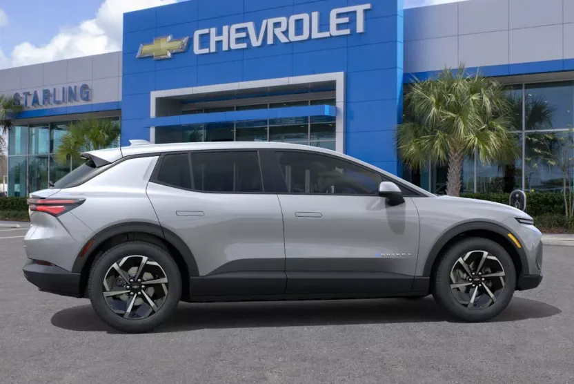 2026 Chevrolet Equinox EV 1LT photo 1