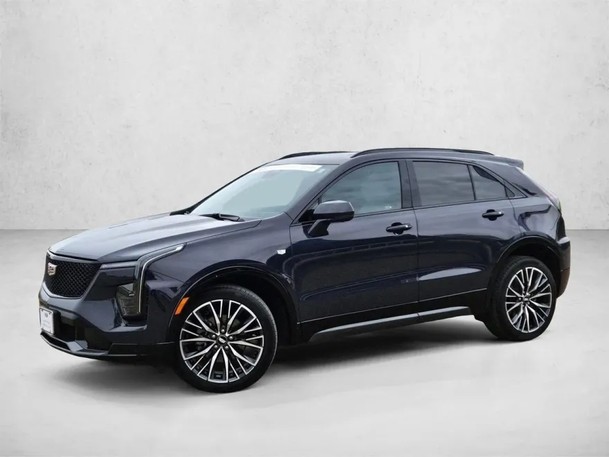 2025 Cadillac XT4 Sport photo 1
