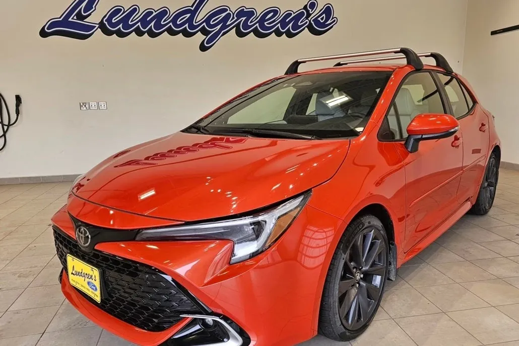 2023 Toyota Corolla XSE photo 1