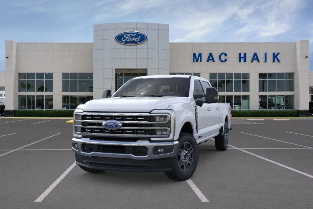 2026 Ford F-250 Lariat photo 1