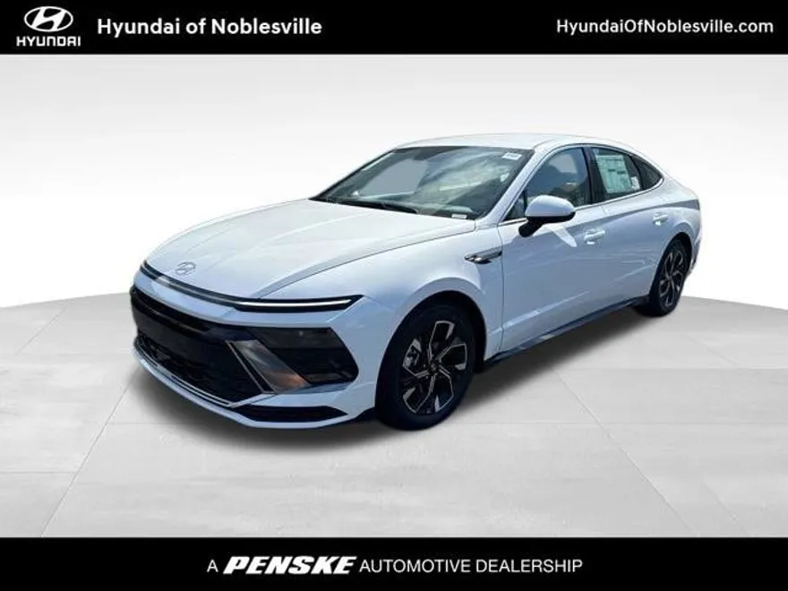 2024 Hyundai Sonata SEL photo 1