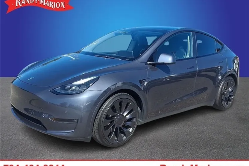 2022 Tesla Model Y Performance photo 1