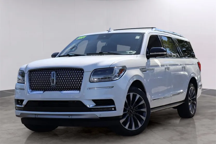 2021 Lincoln Navigator L Reserve photo 1