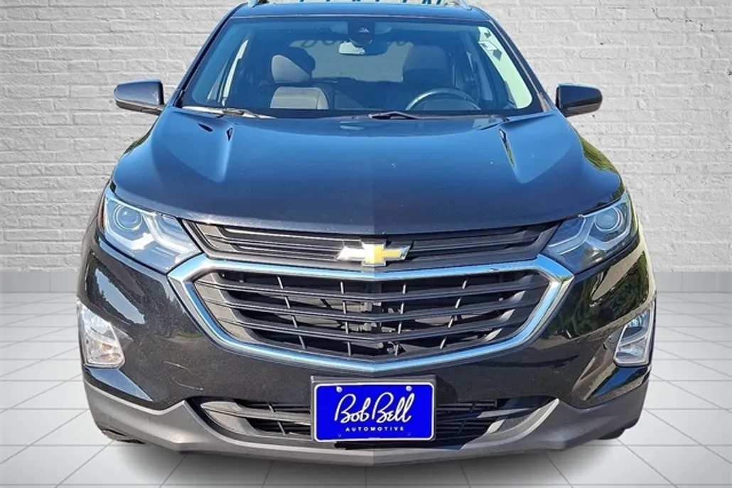 2020 Chevrolet Equinox LT photo 1