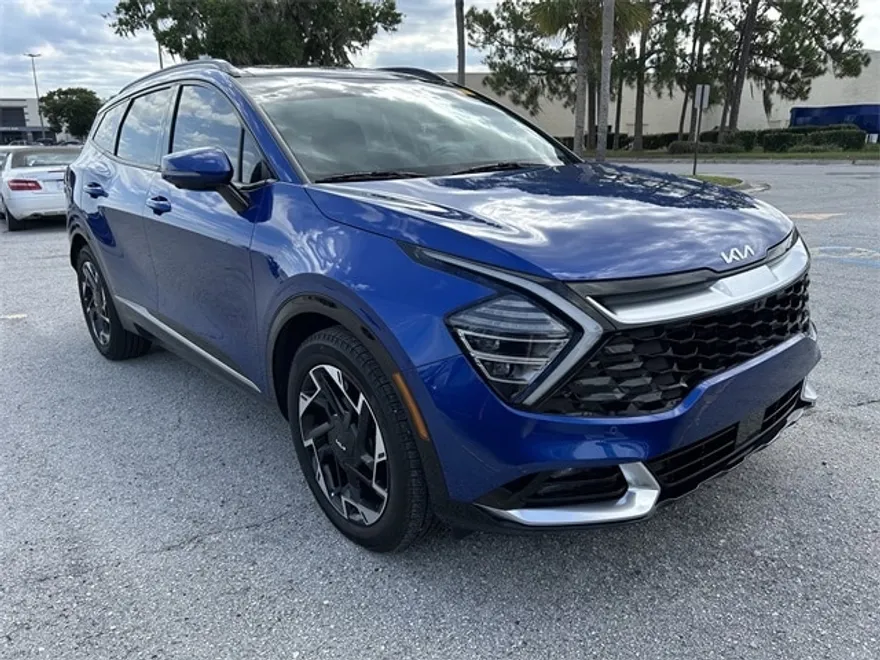 2023 Kia Sportage photo 1