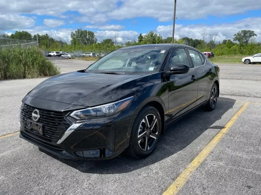 2025 Nissan Sentra SV photo 1