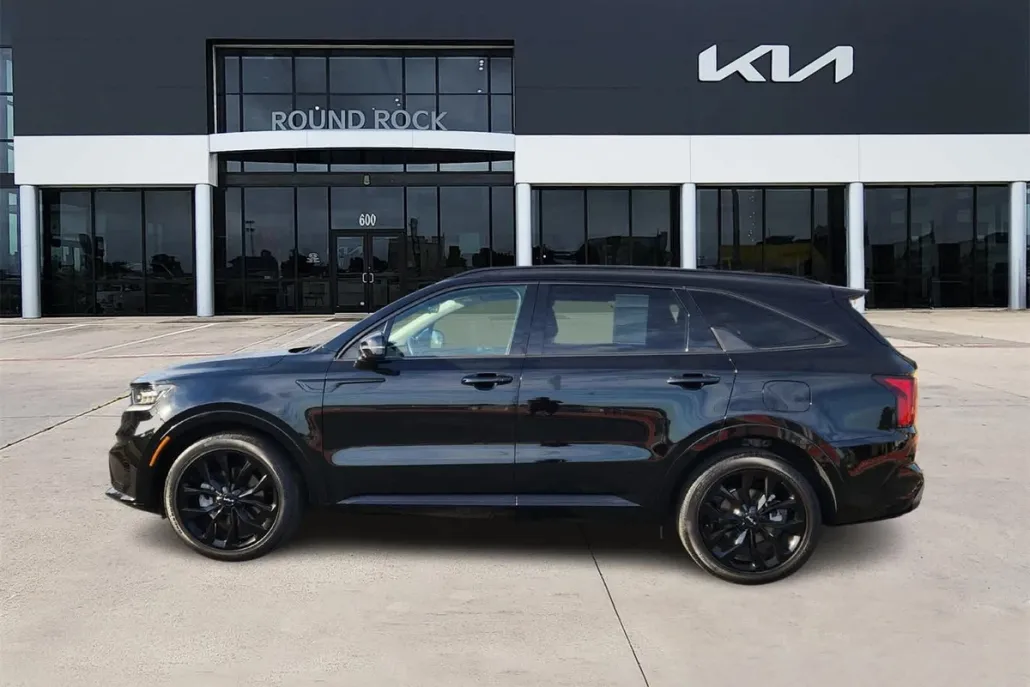2022 Kia Sorento SX photo 1