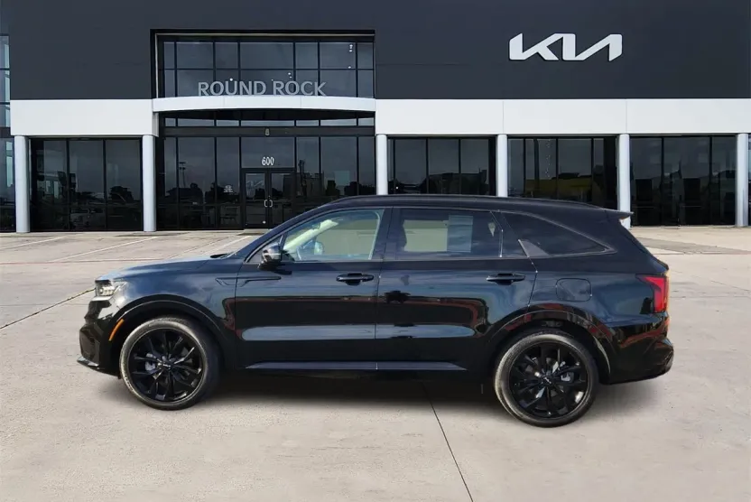 2022 Kia Sorento SX photo 1