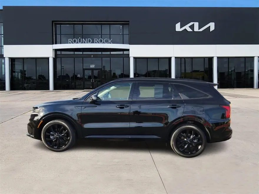 2022 Kia Sorento SX photo 1