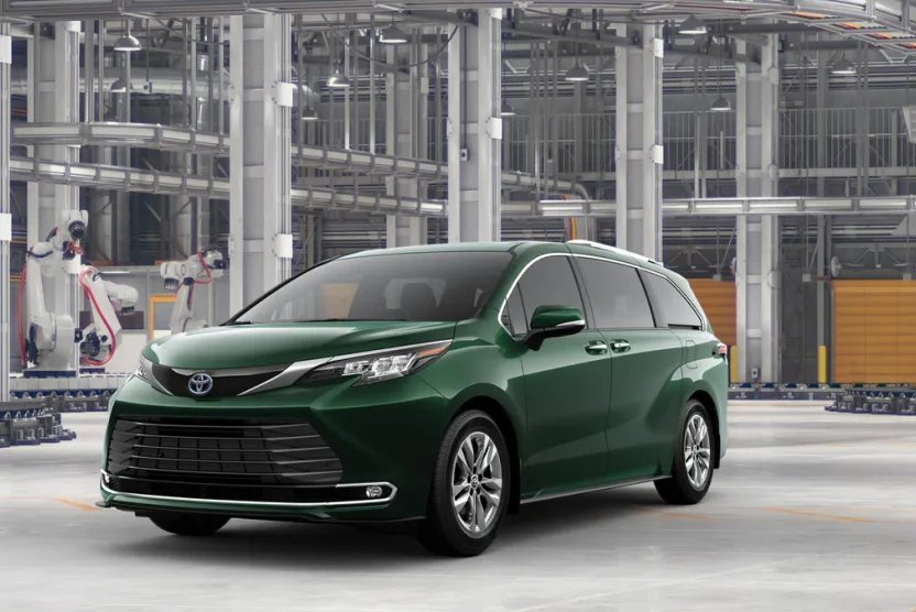 2025 Toyota Sienna Limited photo 1