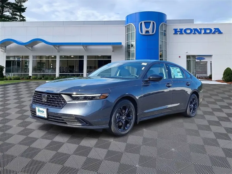 2025 Honda Accord SE photo 1