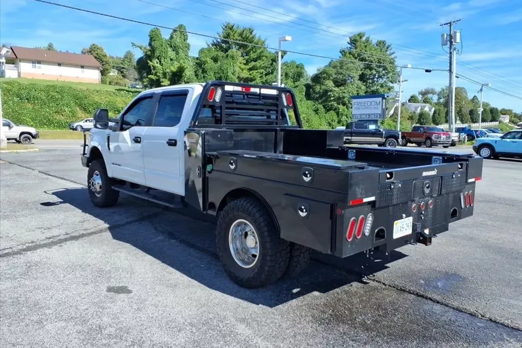 2019 Ford F-350 photo 1