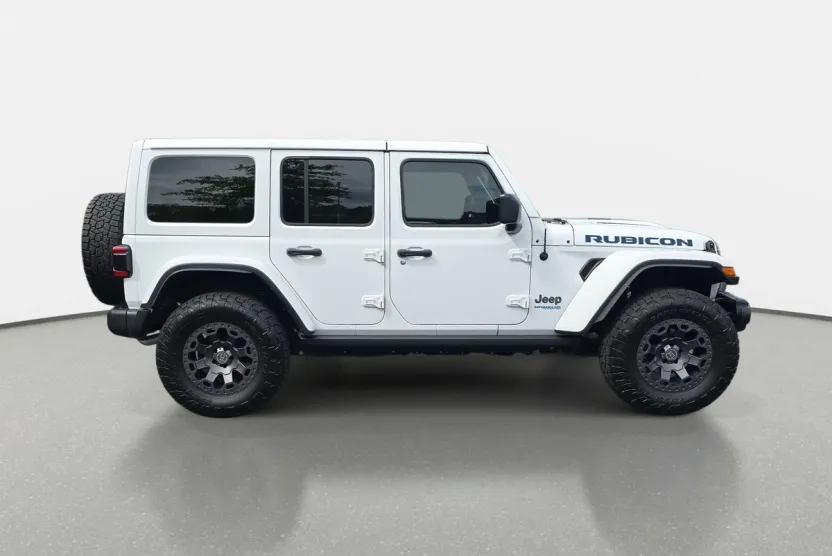 2022 Jeep Wrangler Unlimited 4xe Rubicon photo 1