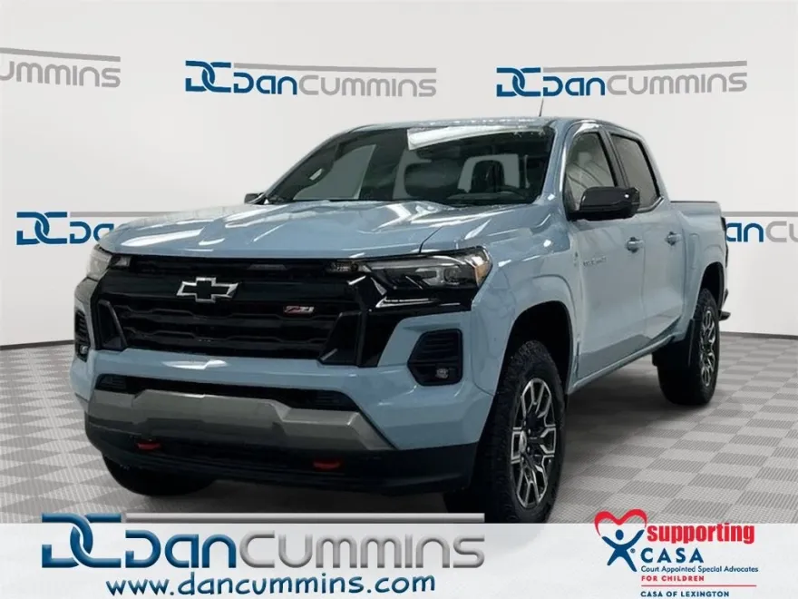 2025 Chevrolet Colorado Z71 photo 1