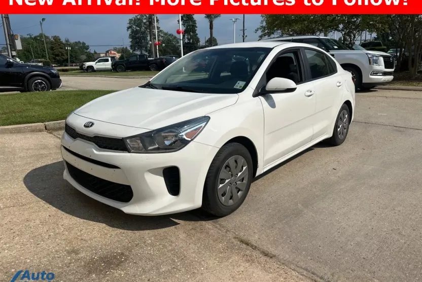 2020 Kia Rio S photo 1
