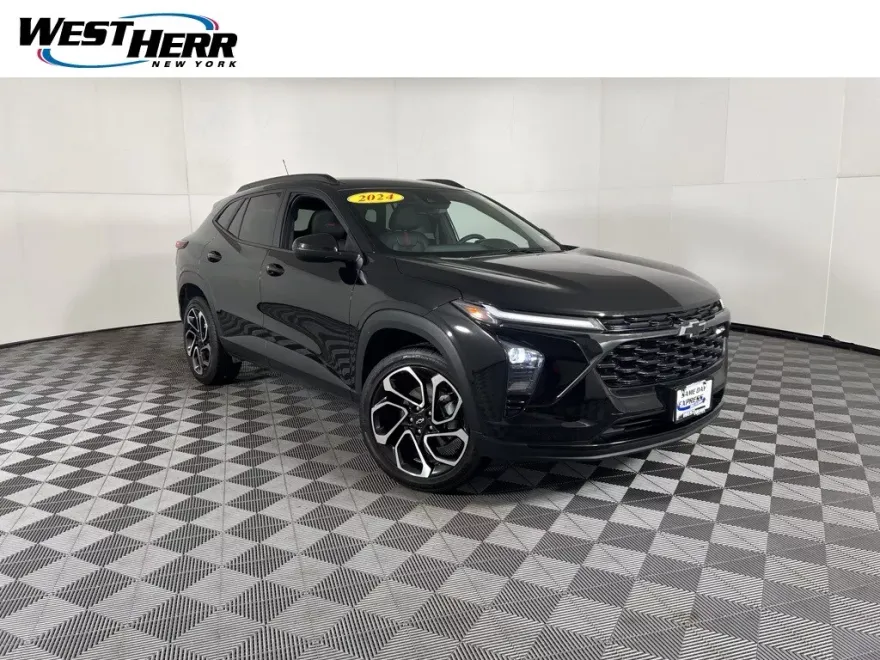 2024 Chevrolet Trax photo 1