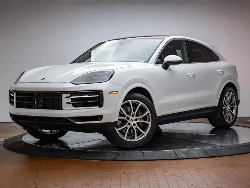 2025 Porsche Cayenne Coupe photo 1