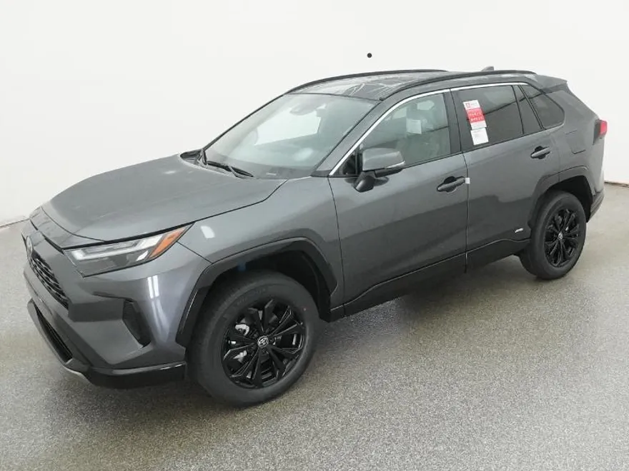 2025 Toyota RAV4 Hybrid SE photo 1
