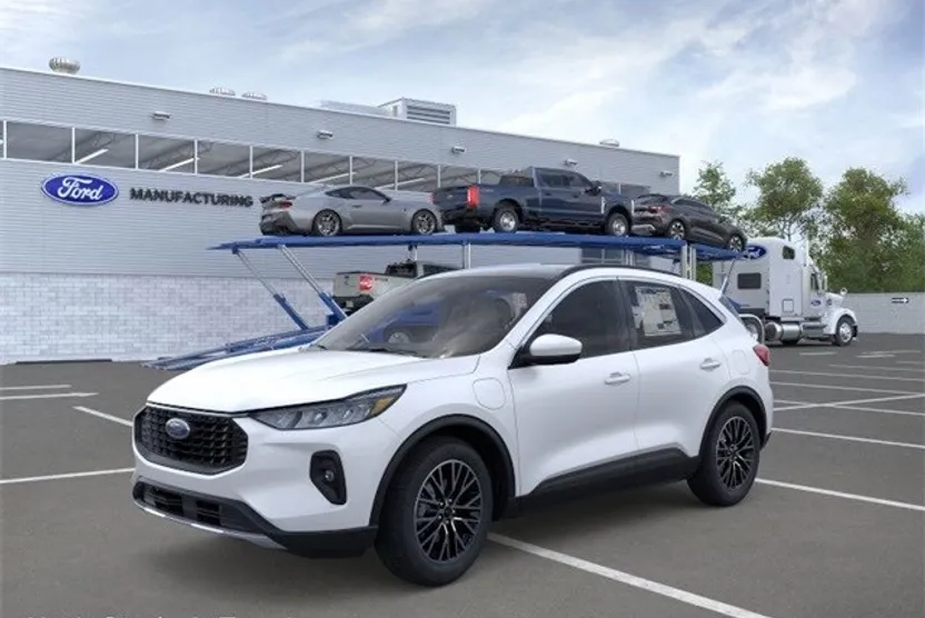 2026 Ford Escape photo 1