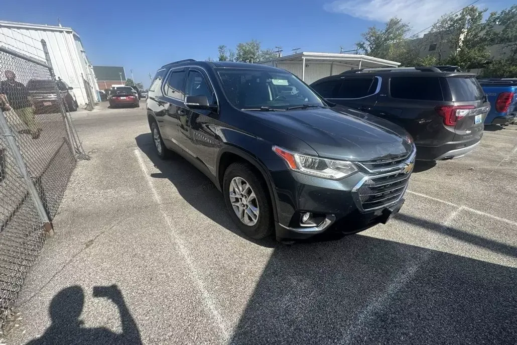 2019 Chevrolet Traverse 3LT photo 1