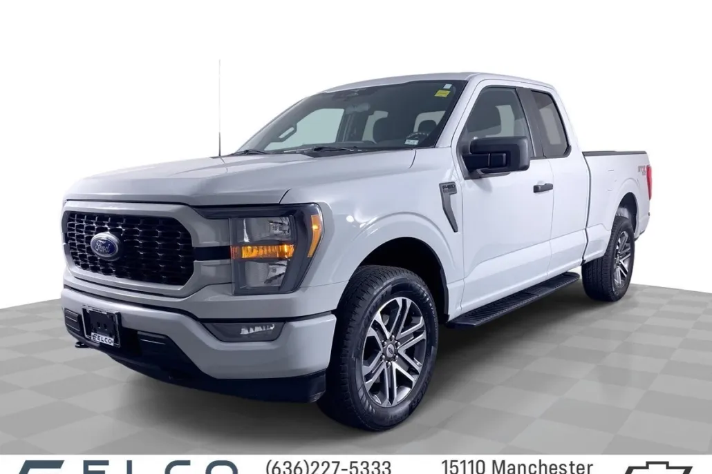 2023 Ford F-150 XL photo 1