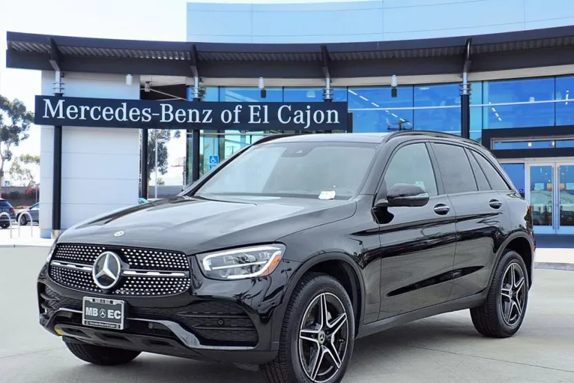 2022 Mercedes Benz GLC 300 photo 1