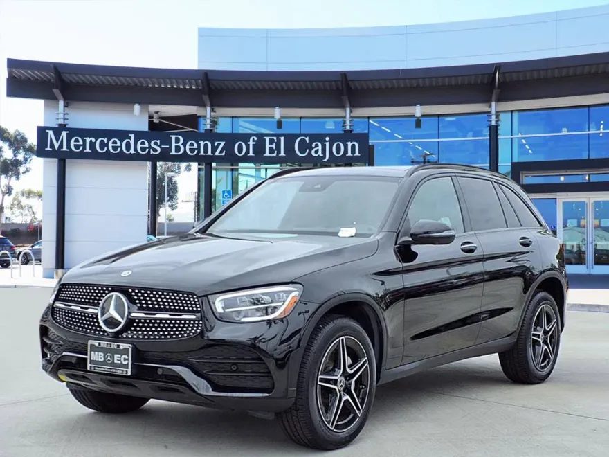 2022 Mercedes Benz GLC 300 photo 1