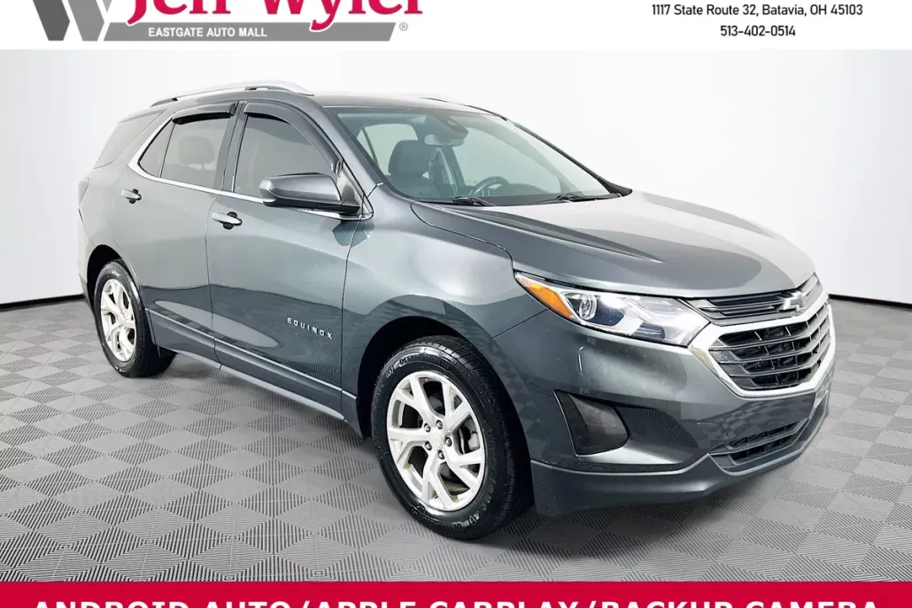 2020 Chevrolet Equinox LT photo 1