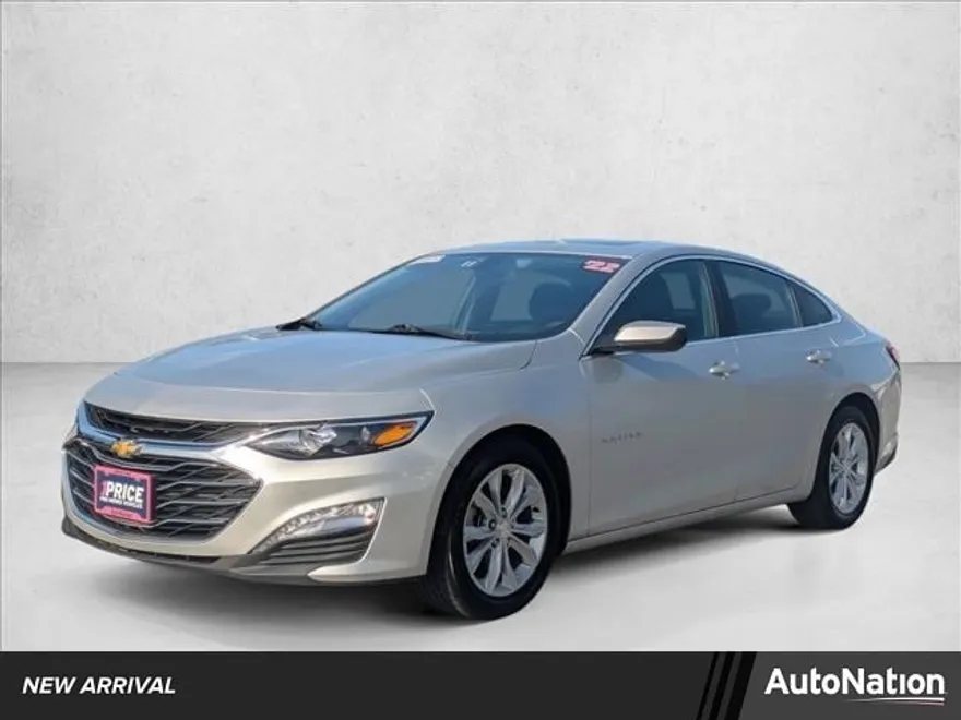 2022 Chevrolet Malibu 1LT photo 1