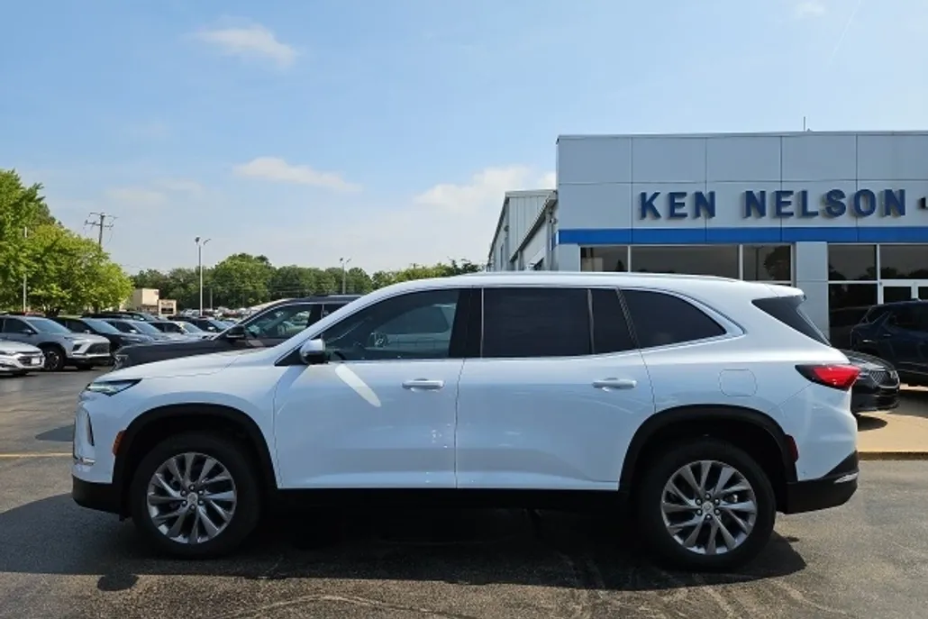 2026 Buick Enclave Preferred photo 1