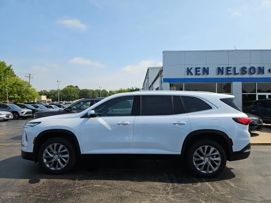 2026 Buick Enclave Preferred photo 1