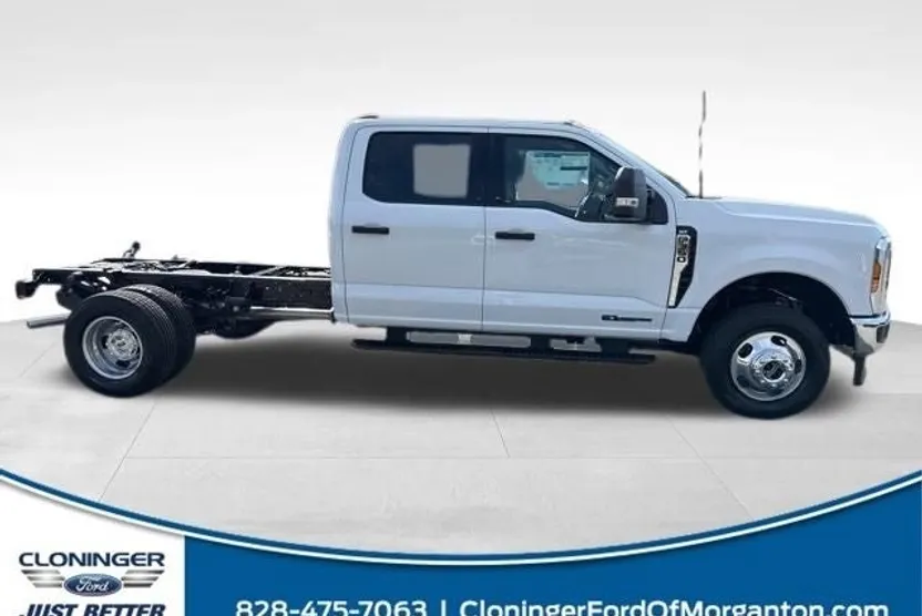 2025 Ford F-350 photo 1